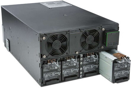 APC-SRT8KRMXLI-8000-W-3-pol-Apparatebuchse-IEC-C13-USV-Schwarz-02.jpg